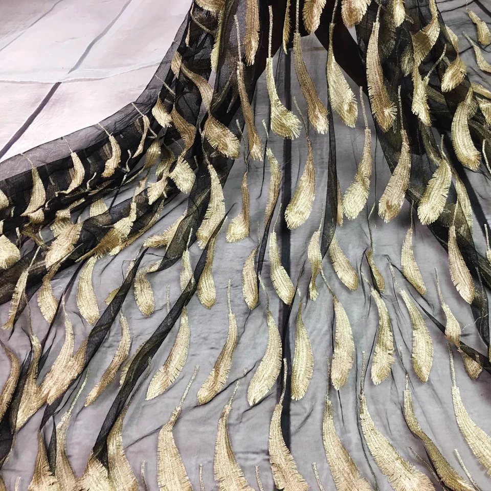 Новинка тюль с трехмерной вышивкой и перьями из Африканской Золотой нитки 2 ярда