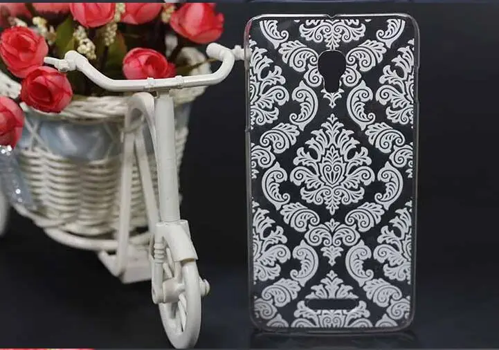 Защитный чехол для Alcatel One Touch Pop Star 3G 5022X 5022D блестящий черно-белый с цветами alcatel 5022