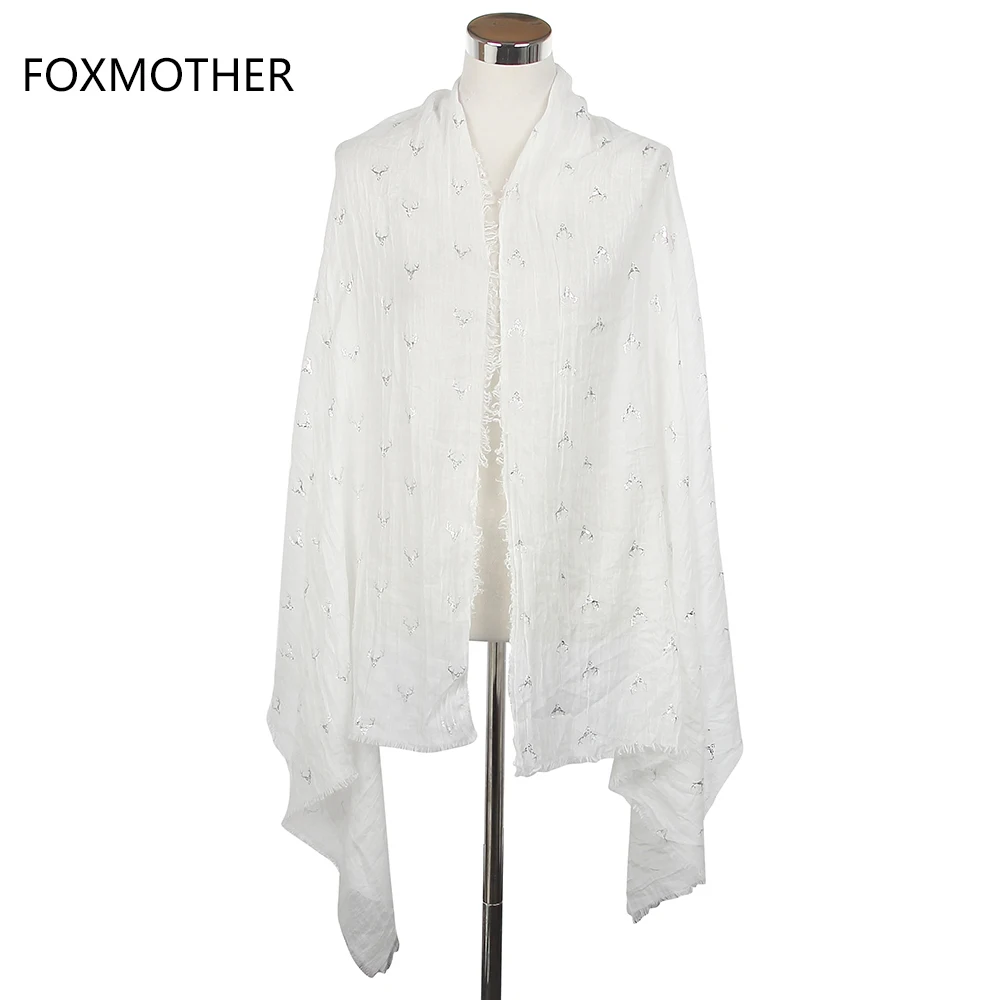 Женский Длинный шарф FOXMOTHER Белый/Бронзовый/серебристый длинный с оленем и