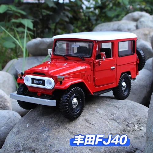 Коллекционная литая машина из сплава mkd3 модели классные Toyota FJ40 JEEP SUV Roadster Stactic весы игрушечные транспортные средства для детей 1:24 - Цвет: RED