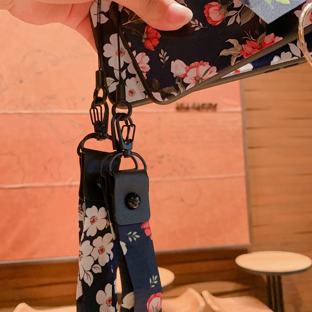 KISSCASE Luxury Cloth Phone Case For iPhone XS Max 6S Plus 6 7 8 5S Litter Flower Cover XR X SE 5 Fundas |