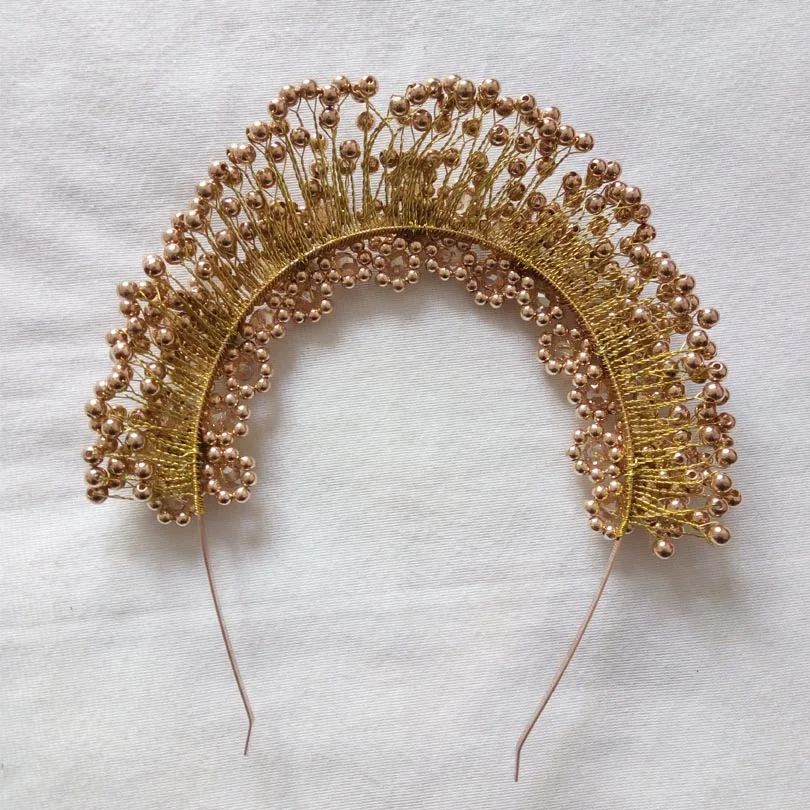Роскошная золотая тиара ручной работы в барочном стиле свадебная корона