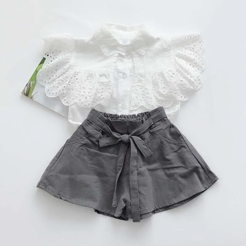 Комплект модной одежды для девочек лето 2019 Сетчатая футболка + шорты с бантом