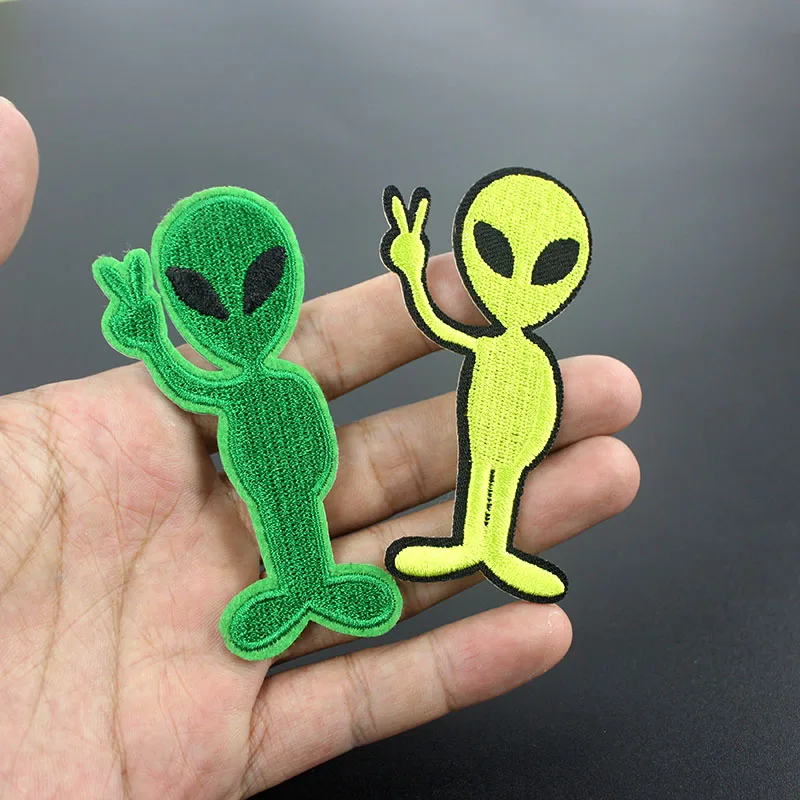 20pcs/lot Alien clothes patches badge iron on sewing on patchwork DIY for clothing Stickers Fabric Wholesale