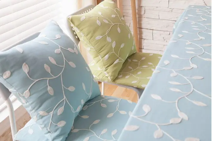 Хлопковая наволочка с вышивкой для подушки декоративная дивана в пасторальном