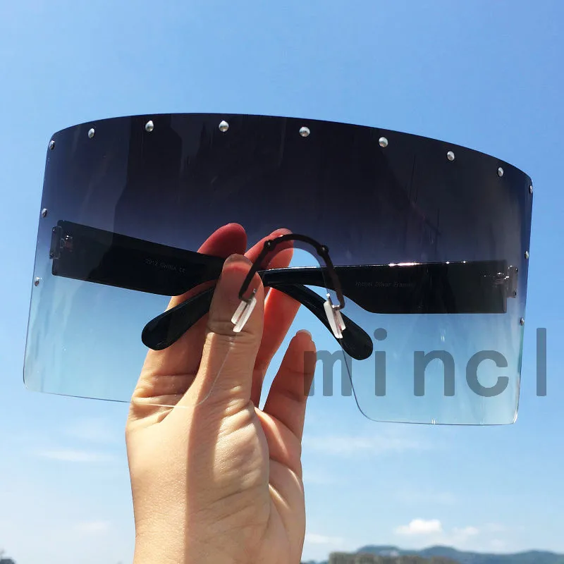 Солнцезащитные очки NX модные цельные негабаритные с градиентными линзами |