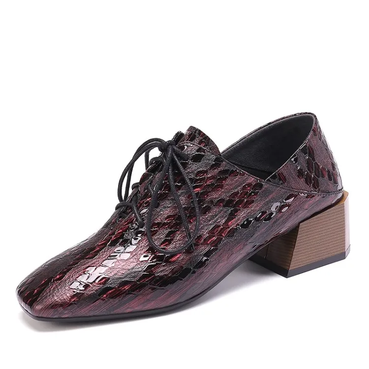 

Women's Shoes