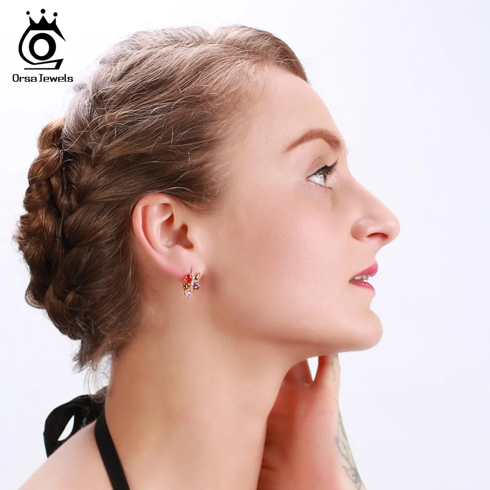 ORSA JEWELS, роскошные серьги-гвоздики для женщин, разноцветные AAA кубические циркониевые очаровательные серьги, трендовые женские ювелирные изделия для вечеринки, OME56-M