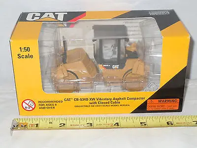 Литая игрушка модель DM 1:50 гусеница кошка CB-534D XW асфальтовый каток роликовая Инженерная техника 55132 для подарка, украшения