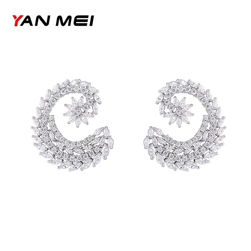 

YAN MEI Women Fashion Cubic Zirconia Silver Color Round Flower Stud Earrings for Woman Accessories GLE7167