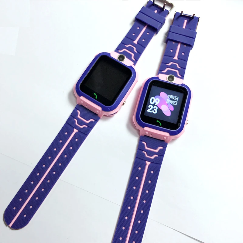 Смарт-часы для детей водонепроницаемые с кнопкой SOS камерой LBS двусторонним