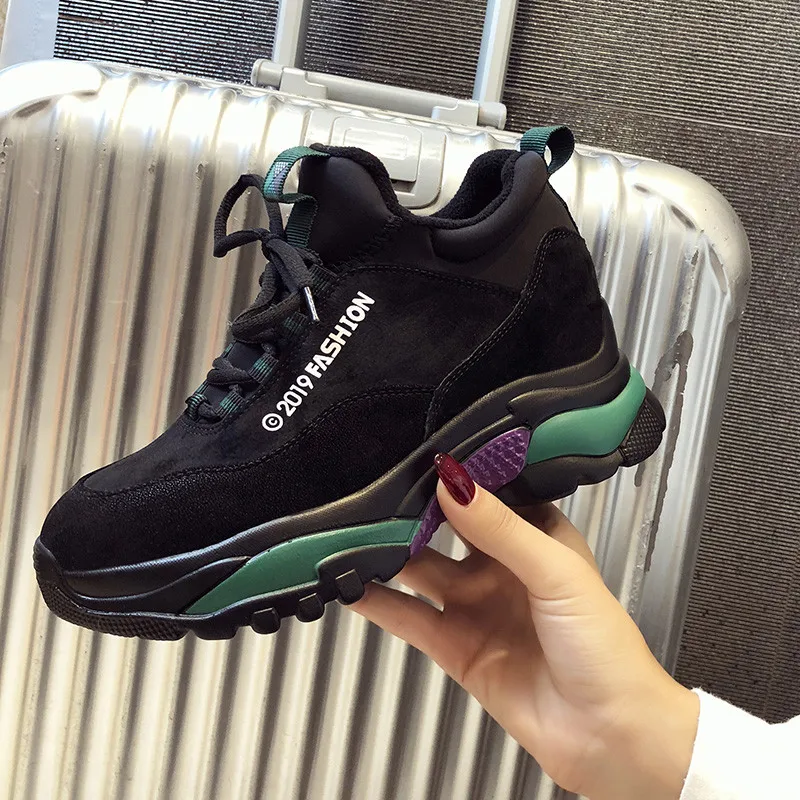 Женские кожаные кроссовки на высокой платформе 5 см весенние теплые