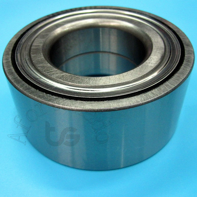 Подшипник ступицы автомобиля DAC42820036/GB12163S04(SNR)/561481/446047CA 42*82*36 мм из хромированной
