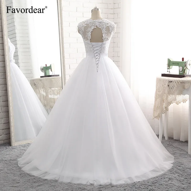 Кружевное свадебное платье с аппликацией на шнуровке|bridal gown|vintage lace weddinglace up wedding