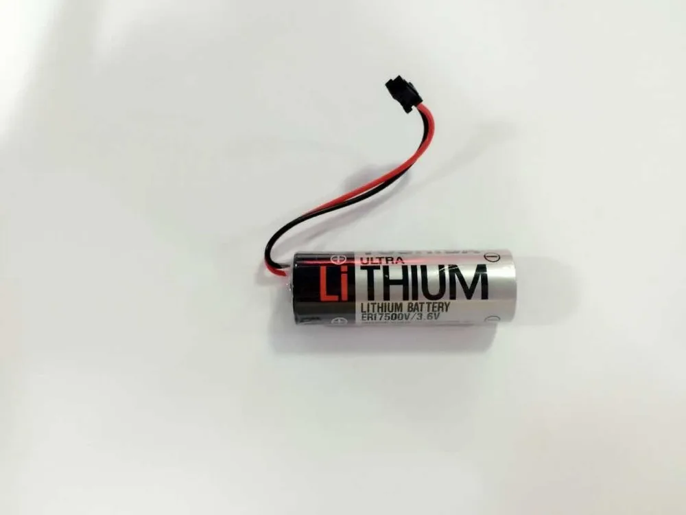 Бесплатная доставка 25 шт. 100% оригинал новинка ER17500V ER17/50 CS1W-BAT01 3 6 В 2700 мАч цвет
