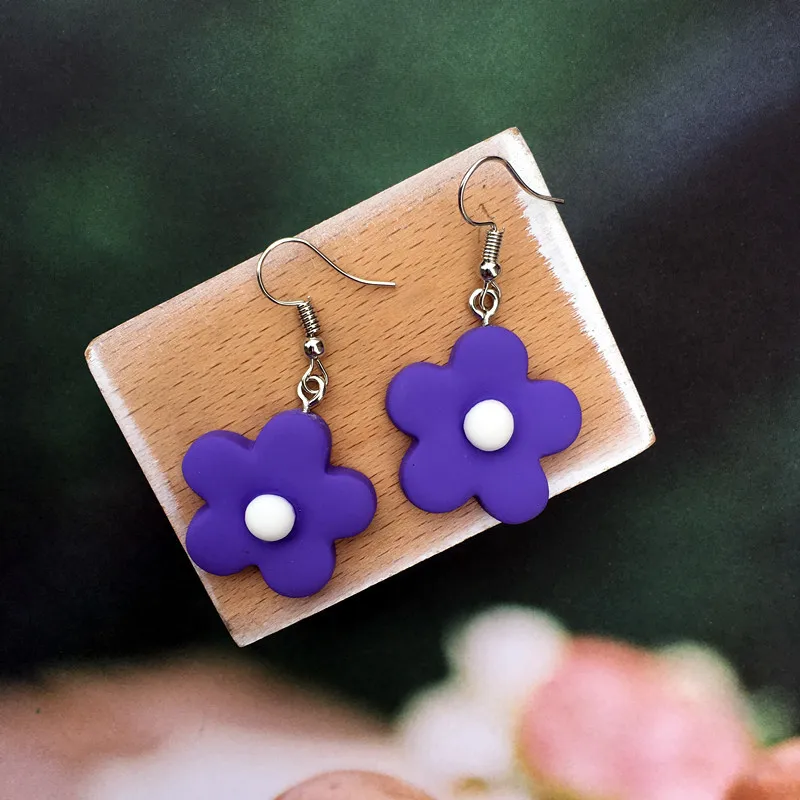 Женские серьги-подвески с цветком из смолы Разноцветные серьги ручной работы