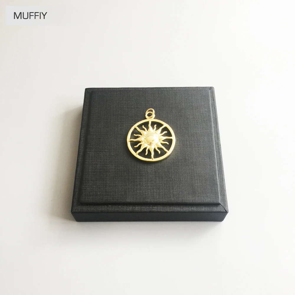 Золотое солнце кулон Европа Стиль необходимые вещи ювелирные изделия 2017 подарок
