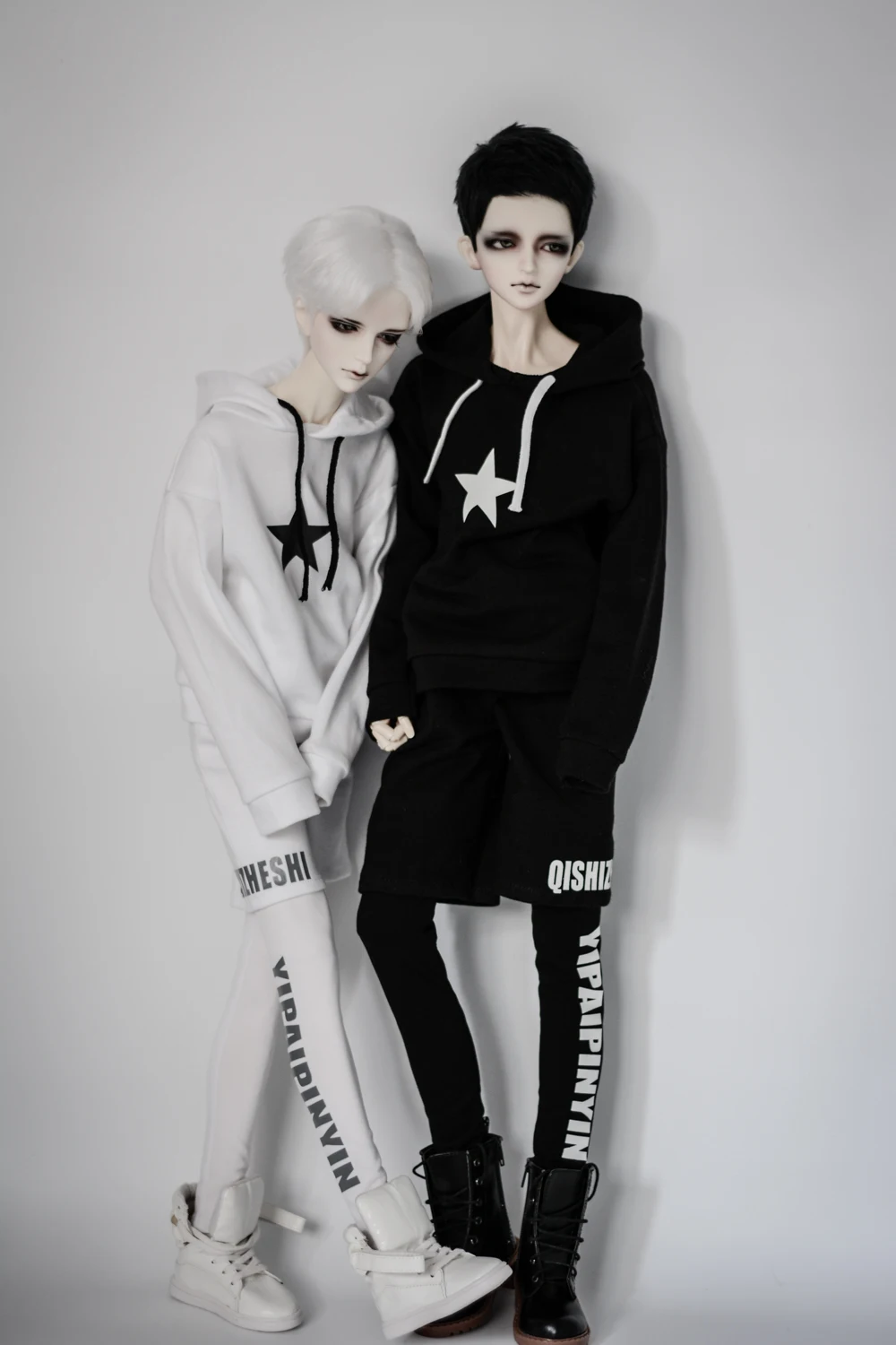 1/4 1/3 масштаб Наряды и аксессуары для куклы BJD/SD SD17 SSDF Uncle: Футболка и штаны. Кукла, обувь, парик и другие элементы не включены. D2663.
