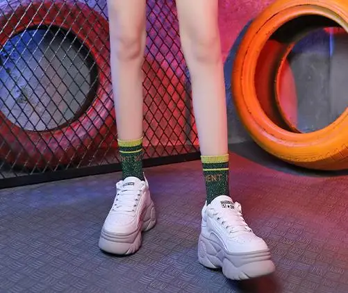 New Women casual shoes Thick bottom Sneakers Fashion Vulcanize Shoes Woman Leather Platform Shoes Women Chaussure Femme