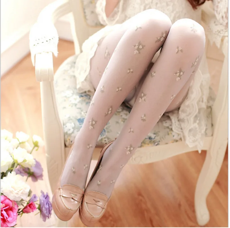 Женские непрозрачные мини чулки облегающие эластичные выше колена