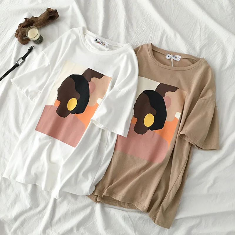 Винтажная женская футболка с абстрактным рисунком летняя тонкая коротким