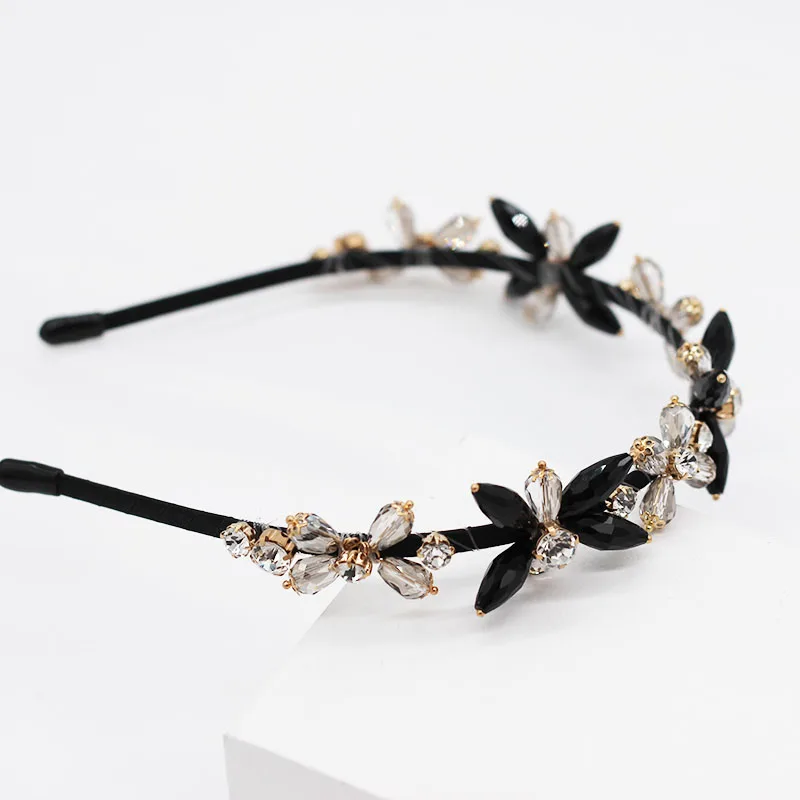 Baroque simple small particle geometry rhinestone pearl dance street shooting leisure travel headband 952