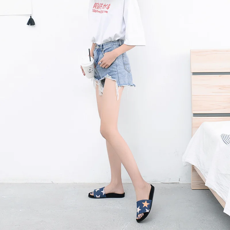 Женские летние пляжные шлепанцы сандалии для ванной комнаты плоская подошва