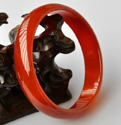 

Elaborate Chinese natural red agate jade female bracelet