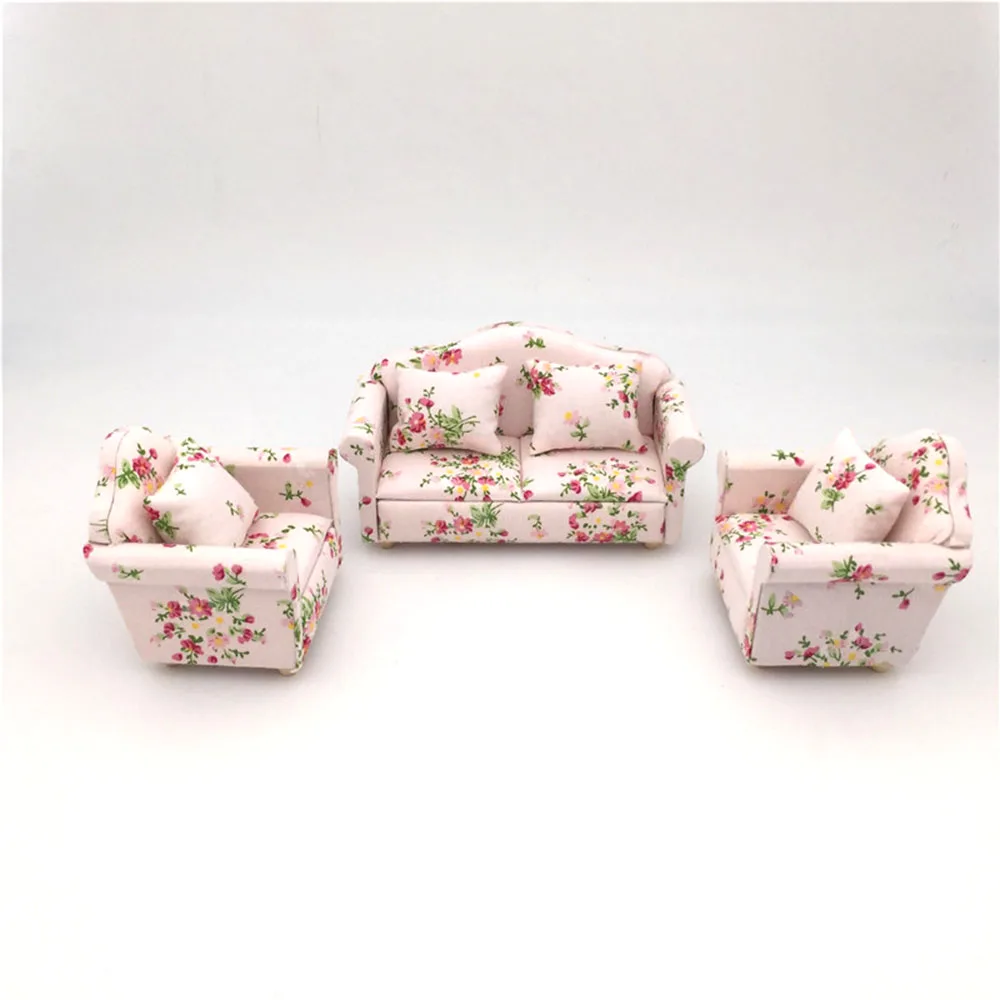 1/12 Миниатюрные аксессуары для кукольного домика, Мини Деревянный тканевый диван, набор с подушкой, имитация мебели, игрушки для украшения кукольного дома - Цвет: b