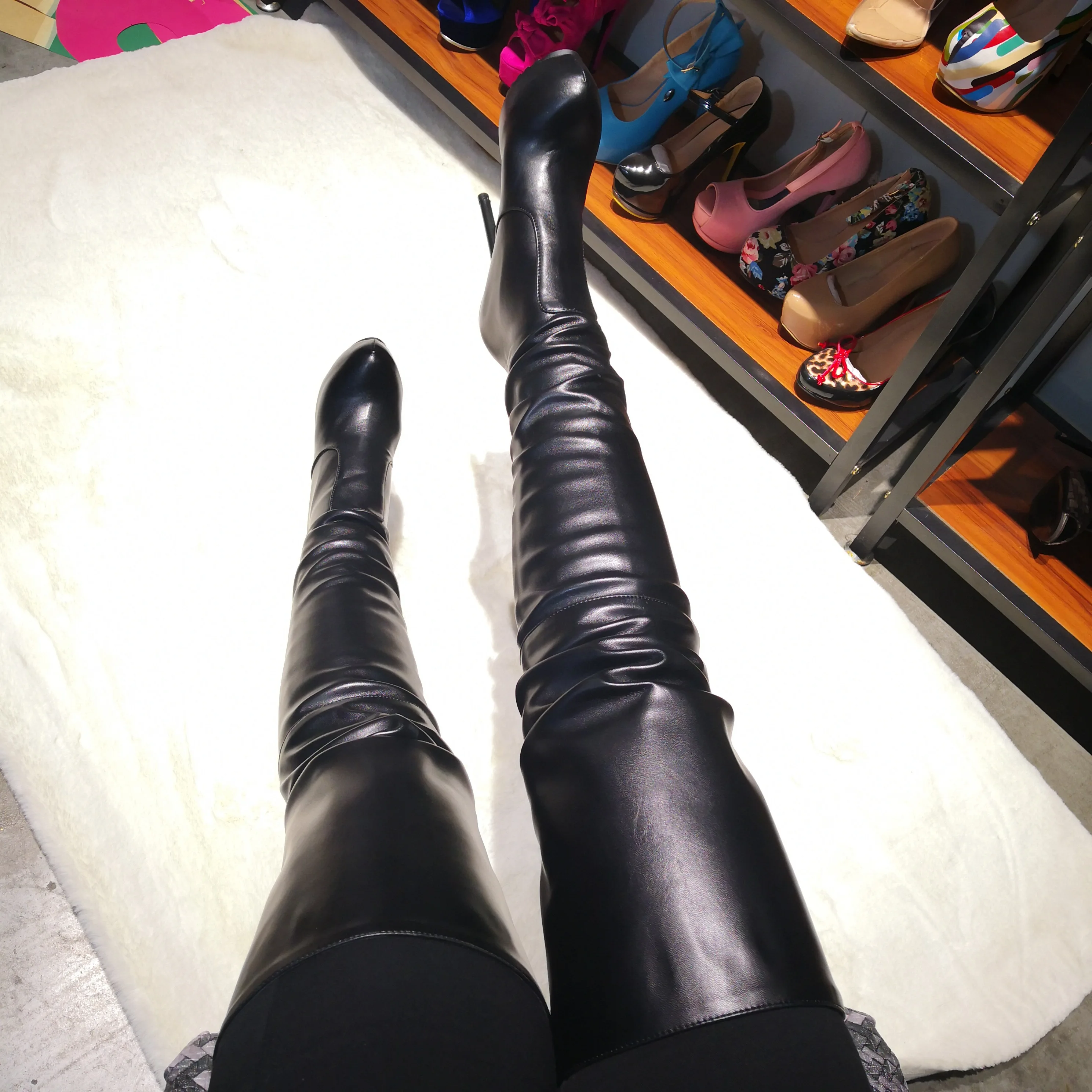 Новое поступление женские ботфорты зимние Клубные танцевальные ботиночки для