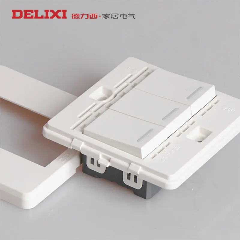 West Germany 86 type wall switch socket panel CD310 triple double control three open genuine concealed |