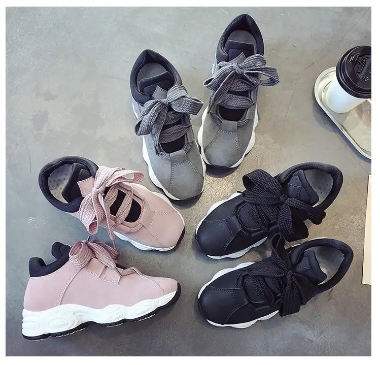 Женская обувь на плоской подошве Сезон осень платформе Повседневные кроссовки