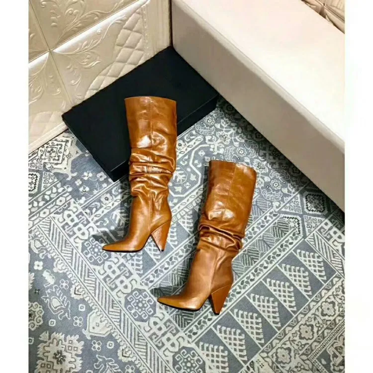 Женские сапоги до колена из натуральной кожи Luxuriou классические зимние