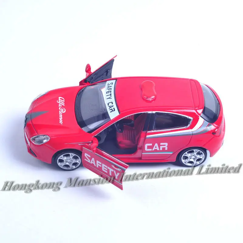 1:32 Масштаб литья под давлением металлический сплав модель автомобиля