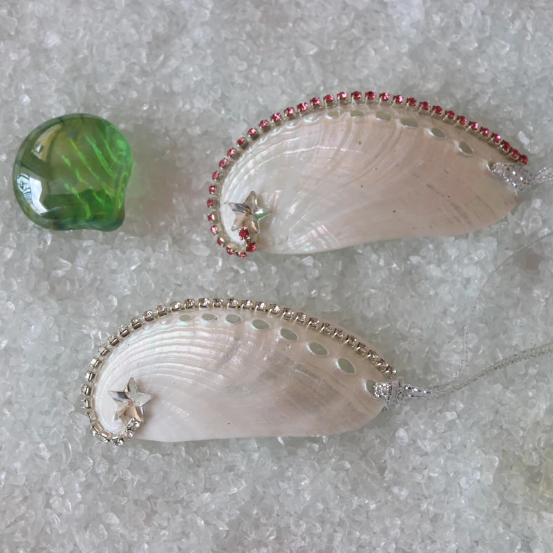 

Free Shipping(10pcs/lot)Custom Handmade Diamond Donkey Ear Shell Christmas Pendant&Drop Ornaments Beach Wedding&Party DIY Decor