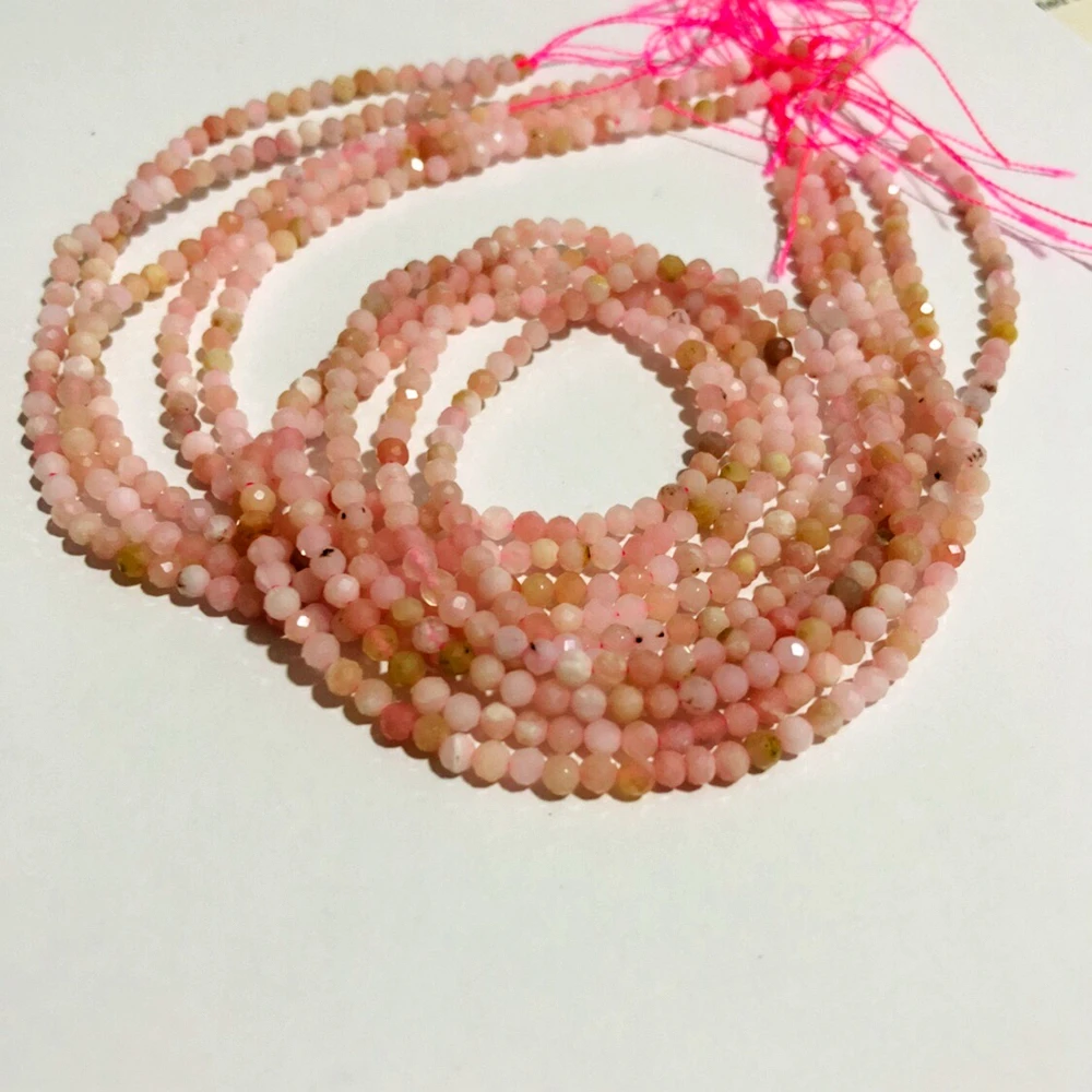 Ограненные бусины с розовым опалом граненые и маленькие разделительные размеры 2