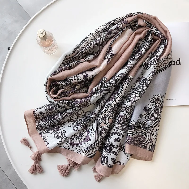 Роскошный простой рисунок хлопковый шарф с кисточкой/шарф Мусульманский хиджабы