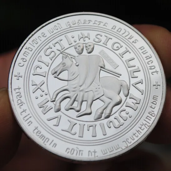 RED Silver plated Cross Templar Coins medal | Дом и сад