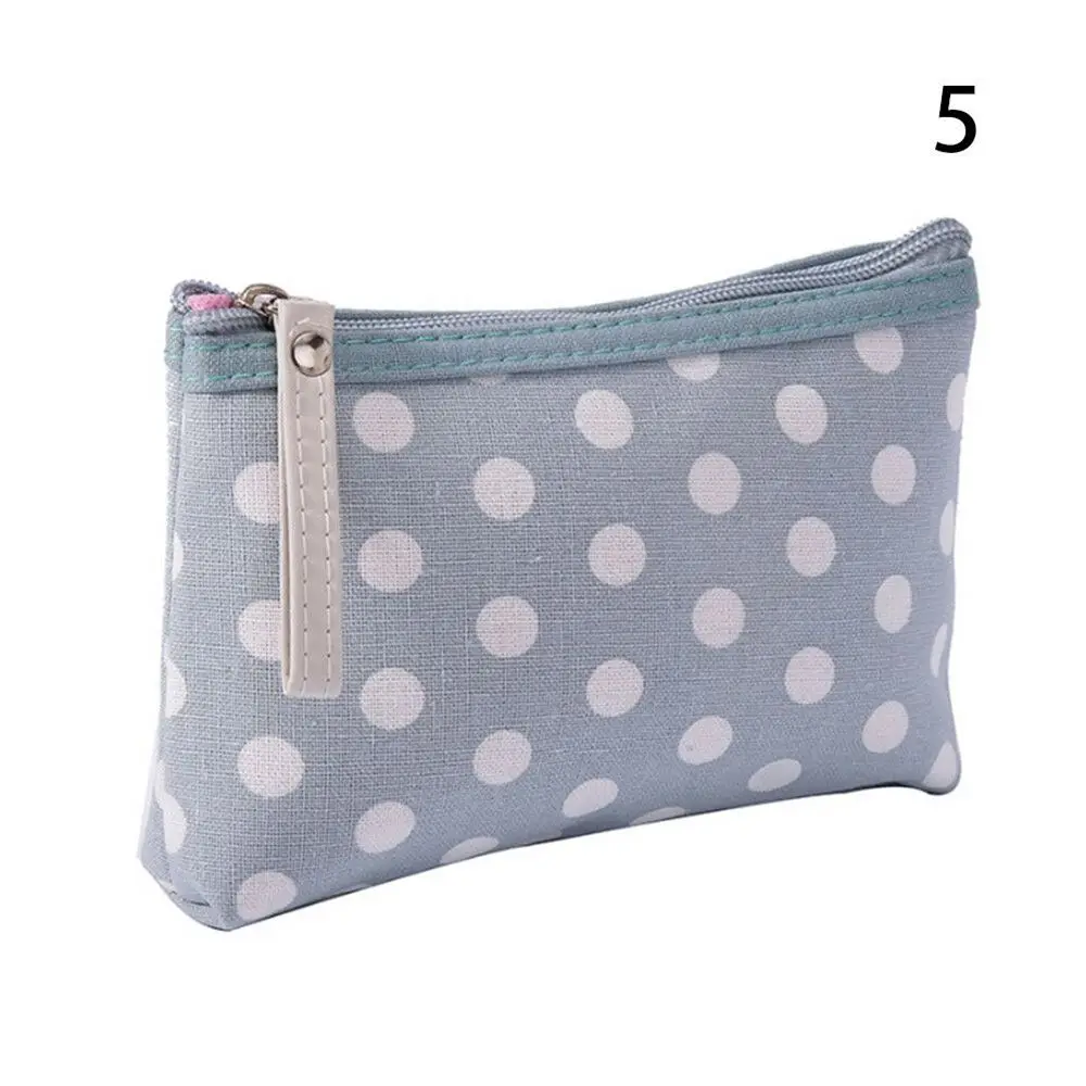 sky blue Модные женские косметички на молнии с круглым носком; косметический чехол для путешествий; Сумочка для туалетных принадлежностей; сумочка-органайзер; - Цвет: sky blue