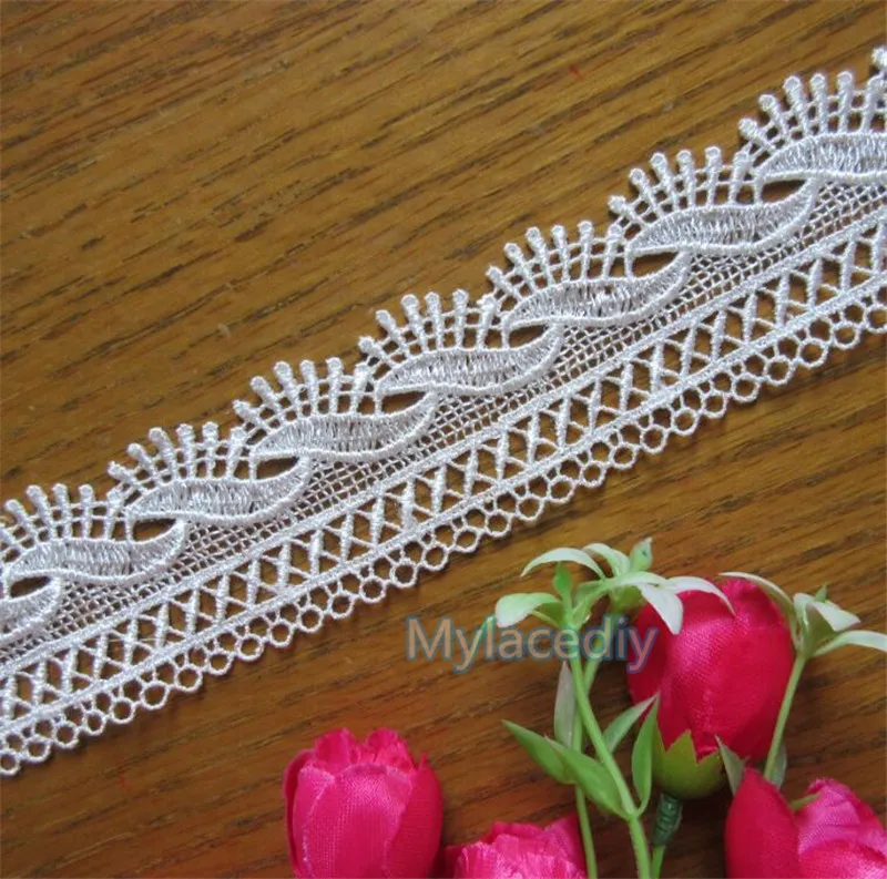 2 ярдов растворимые полиэстер Веерообразный гребешок вышитые Кружево отделка