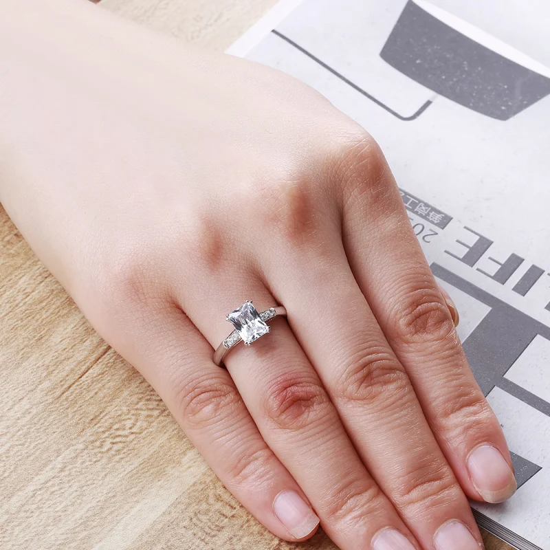 

QYI Women Fashion Jewelry Ring 1.5 ct Rectangle Cut Zircon 925 Sterling Silver Engagement Wedding Band Ring For Women Gift