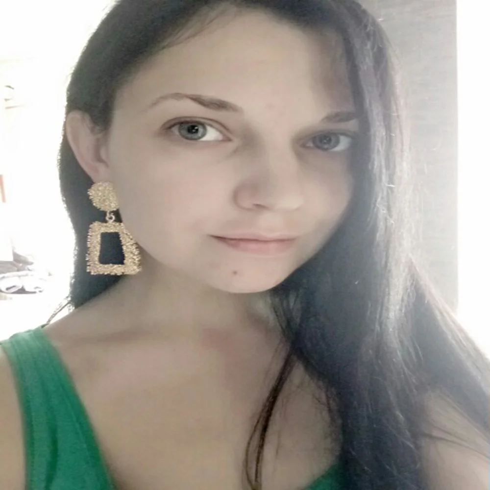 Женские серьги-гвоздики из сплава европейские серьги с маслом для друзей 2019 |