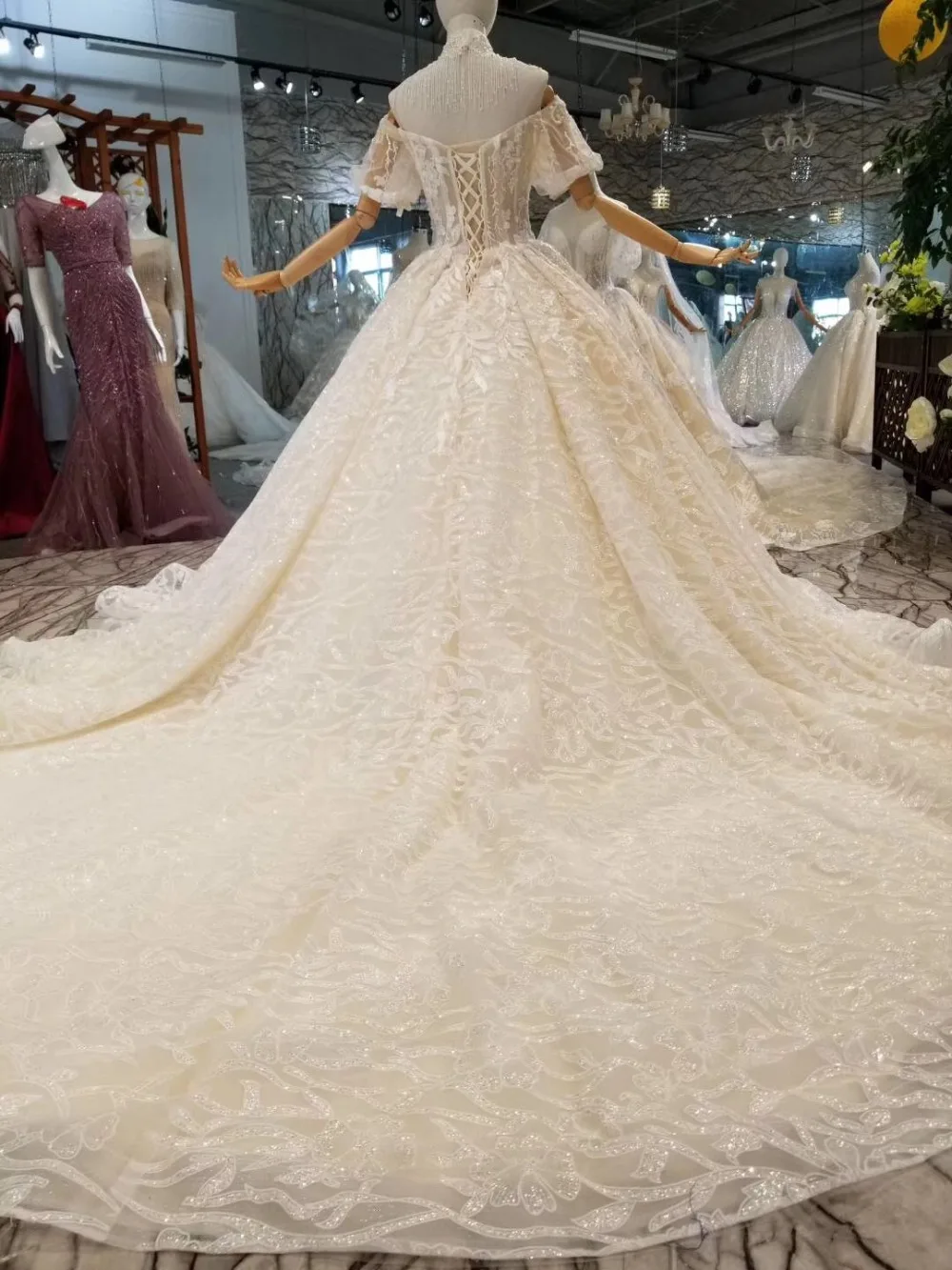 H&S BRIDAL Short sleeves Wedding dress Ball gown luxury wedding dresses robe de marriage vestidos de novia 2020 gowns with veil