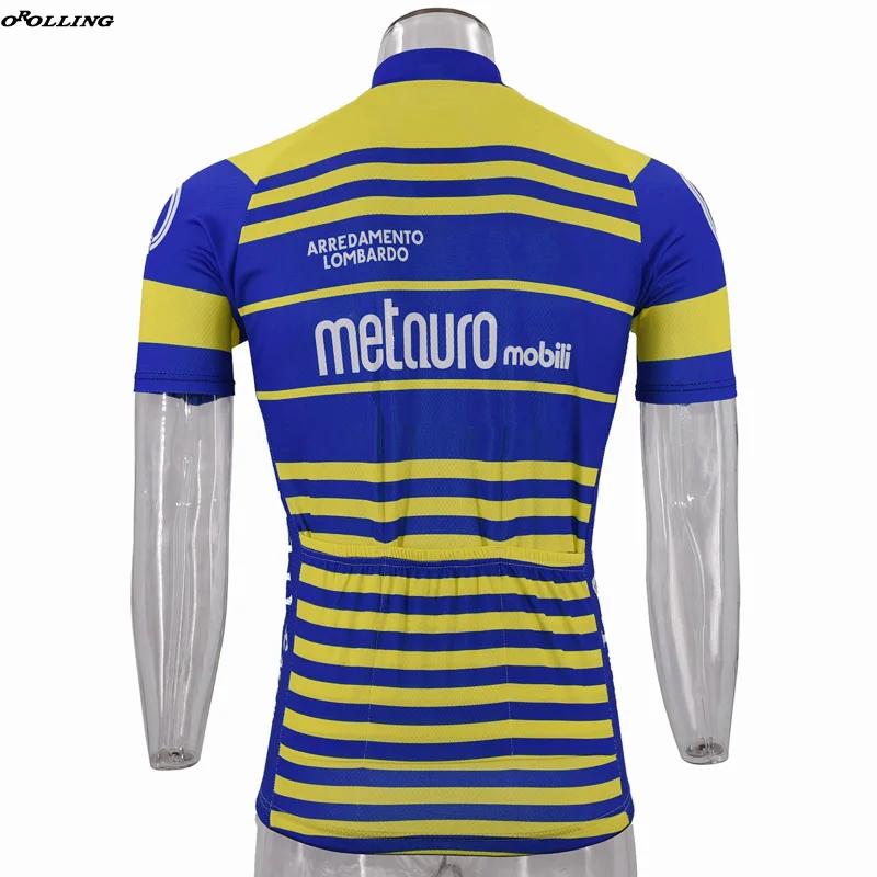 Несколько типов классические синие и желтые линии новые профессиональные