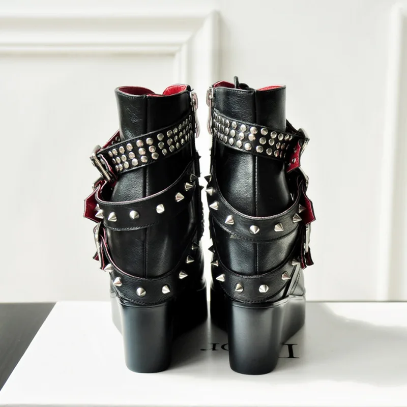 Плюс Размер Лодыжки Осенние Клин Ботинки Женщин Заклепки Полный Зерна Кожи