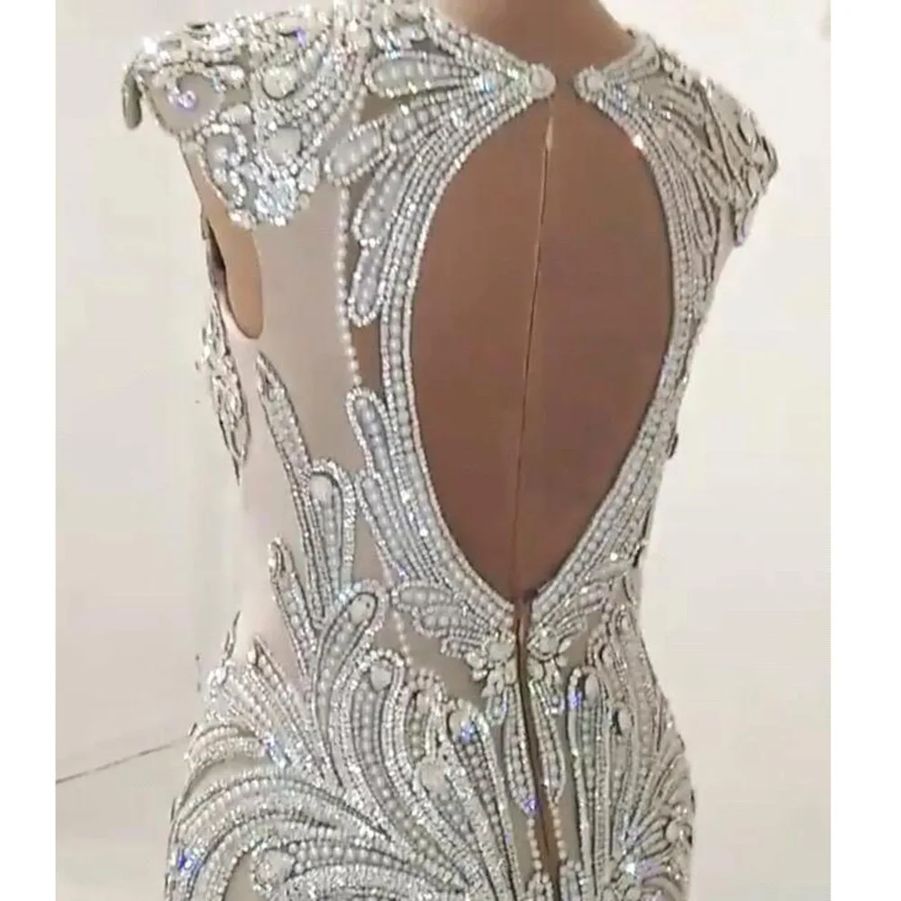 Luxury Sparkle Crystal Mermaid Wedding Dresses 2019 Sexy Lace 3D Flower Beaded Dubai Bridal Gowns Sexy Plus Size See Thru Back