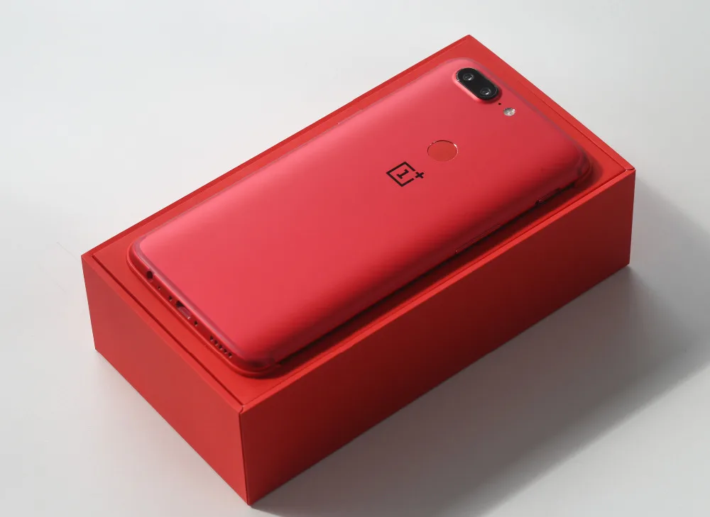 Сотовый телефон OnePlus 5 T, 6,01 дюймов, 8 ГБ ОЗУ, 128 Гб ПЗУ, Восьмиядерный процессор Snapdragon 835, Android 7,1, двойная задняя камера, NFC Смартфон
