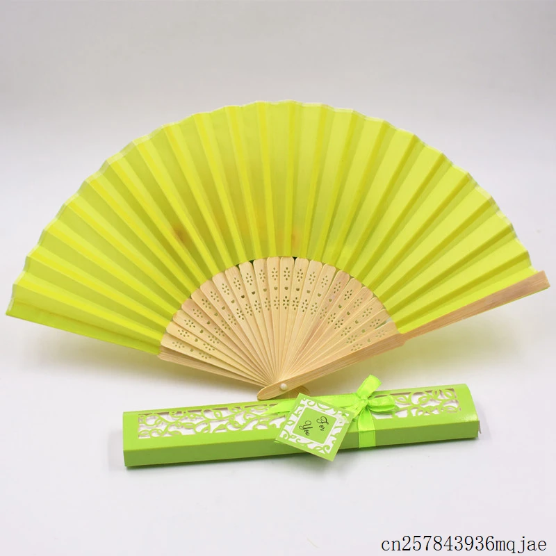 100 шт Персонализированные Роскошные шелковые складные веера в подарочной