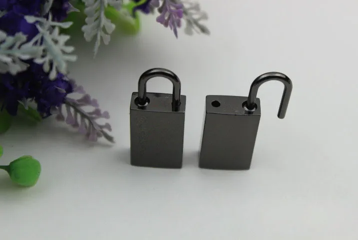 Gun black Замочек в виде сердца полоса замок Глянцевая сумка на замке аксессуары украшения светильник золотое украшение багажный замок - Цвет: Gun black