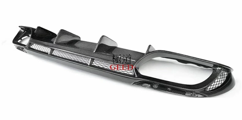 For Alfa Romeo Giulia 2016.2017.2018 Carbon Fiber Rear Lip Spoiler High Quality Car Bumper Diffuser Auto Accessories |